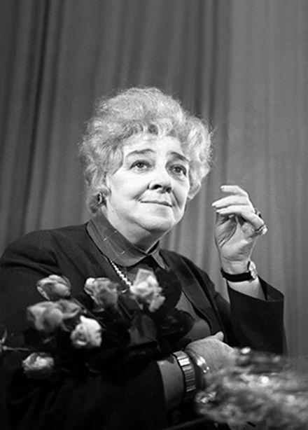 Раневская: Сквозь смех и слезы