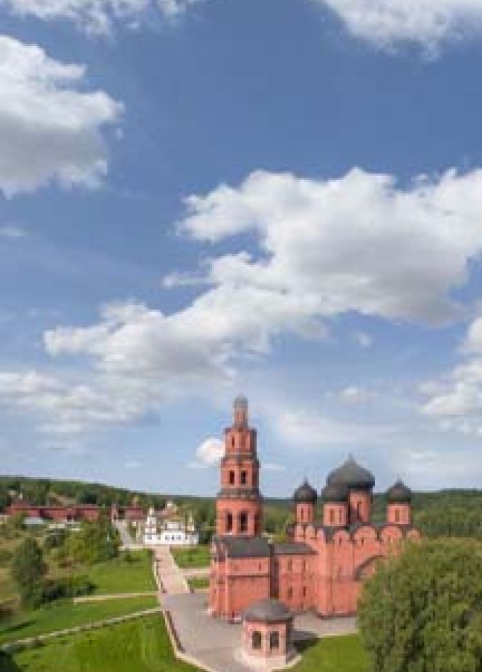 Экскурсия в Монастыри
