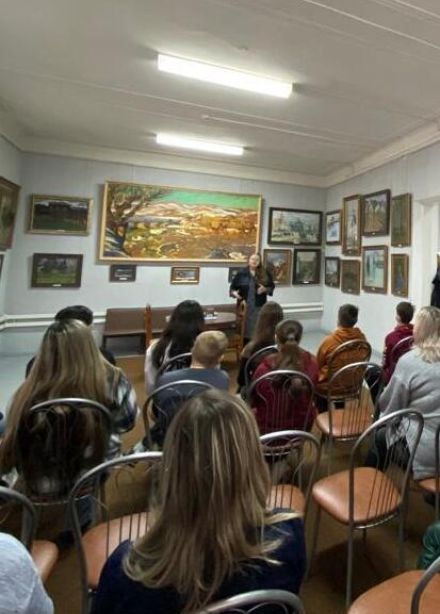 Лекции по советскому искусству