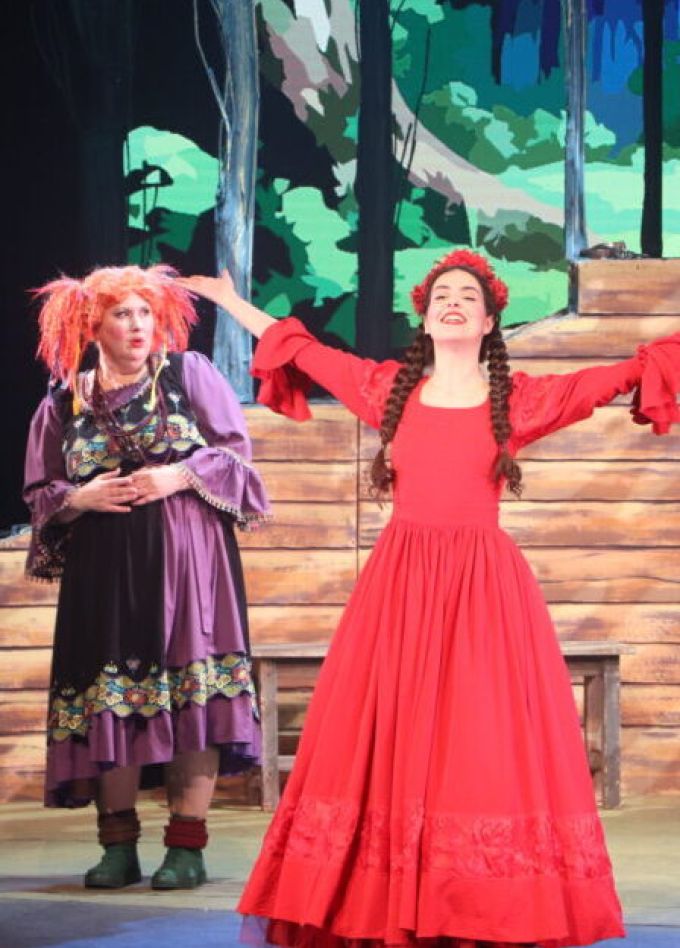 Две Бабы Яги