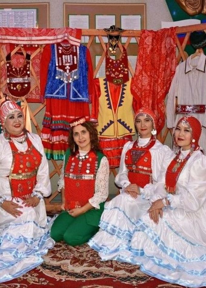 Национальный платок — этника в современности